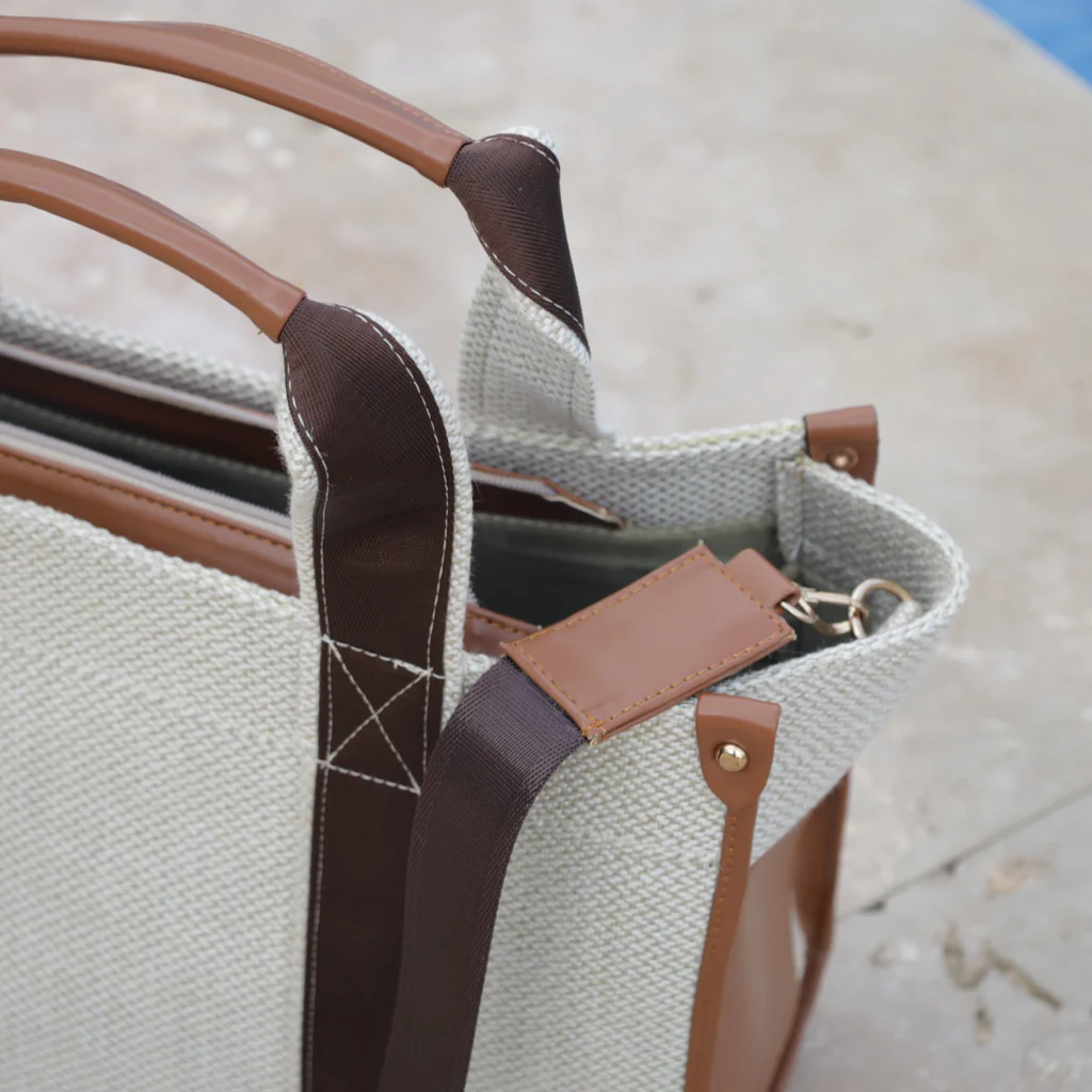 The Elegant Nomad - Image 6